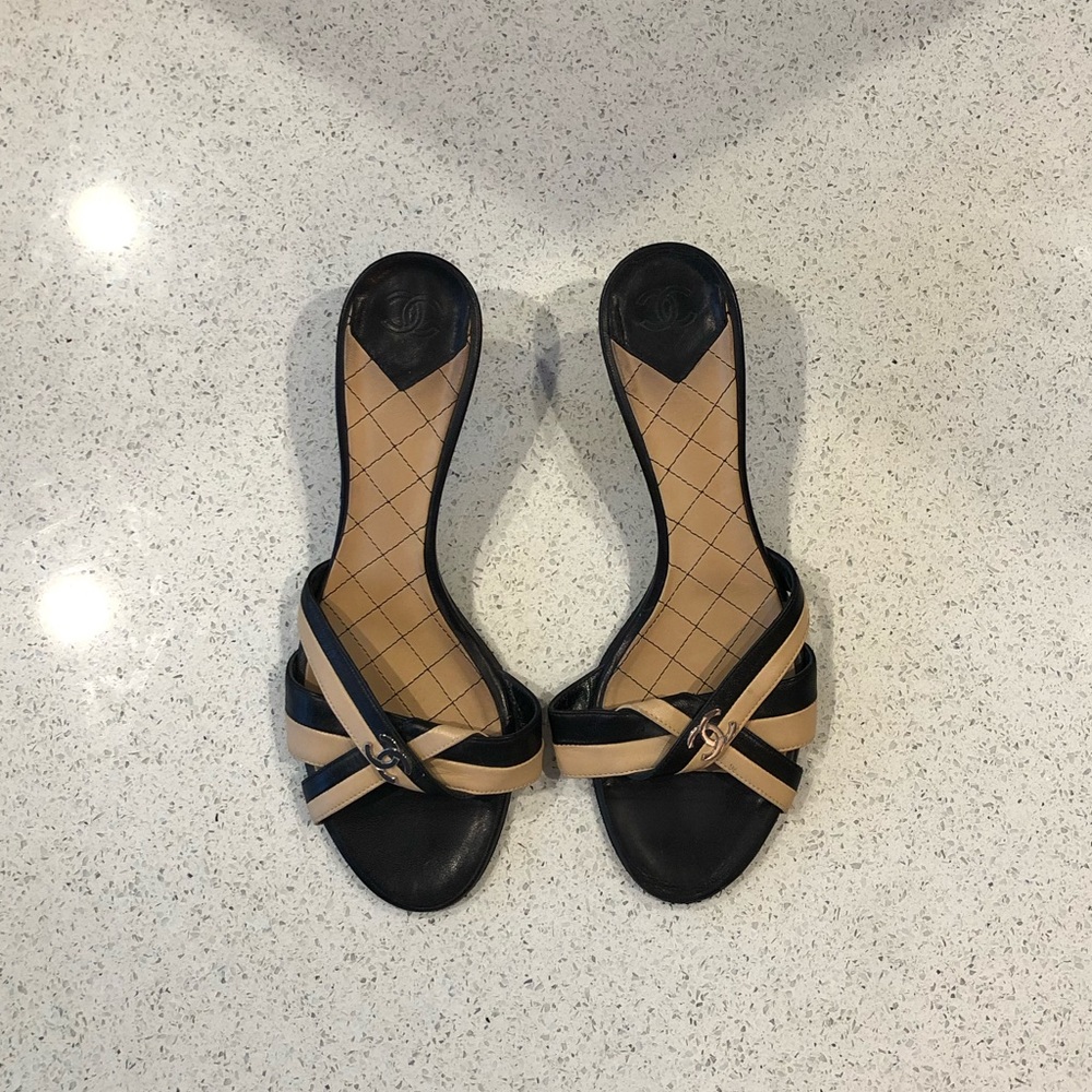 Chanel Slides